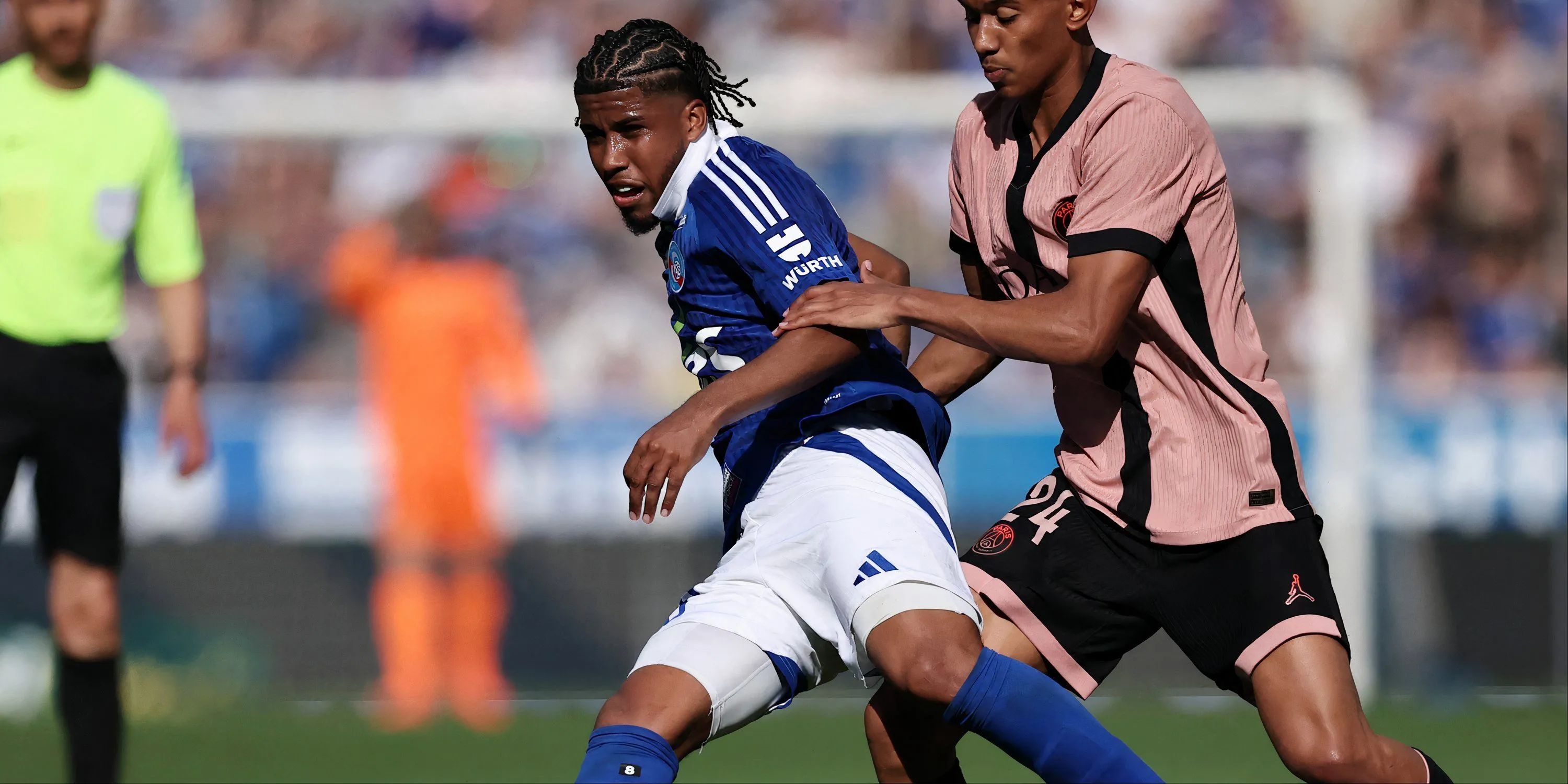Andrey Santos thi đấu cho Strasbourg