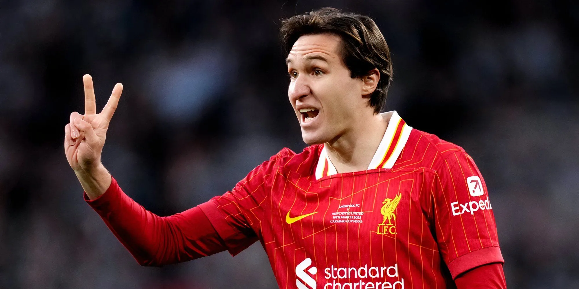 Federico Chiesa được liên kết với Liverpool