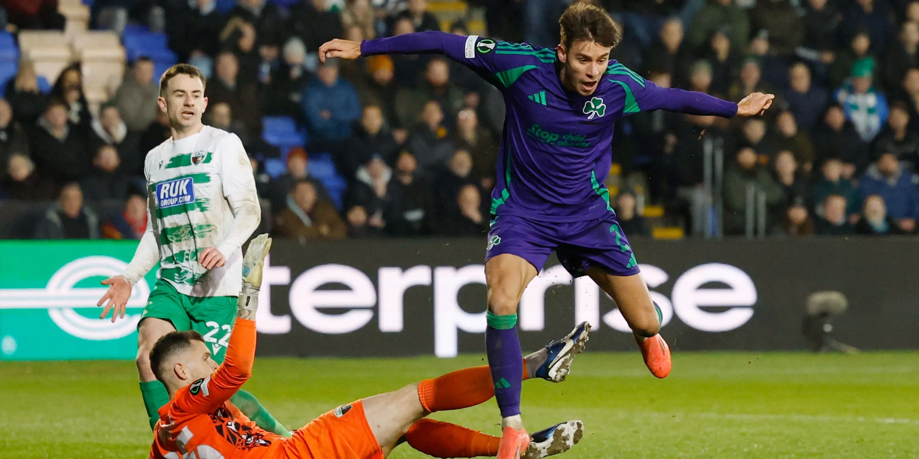 Georgios Vagiannidis của Panathinaikos trong một trận đấu tại Europa Conference League