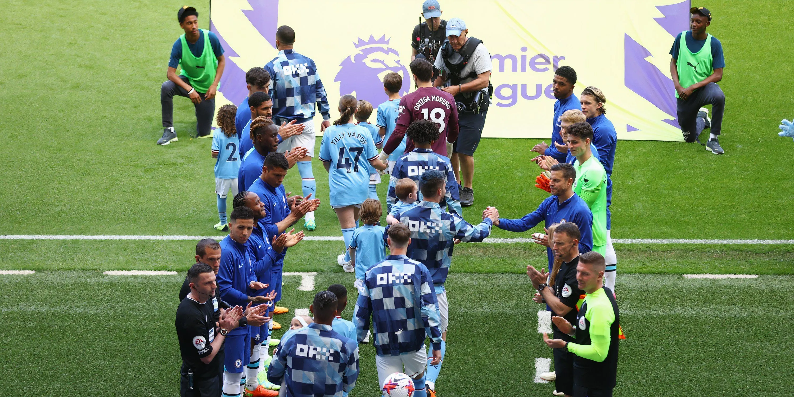Hàng rào danh dự tại Premier League