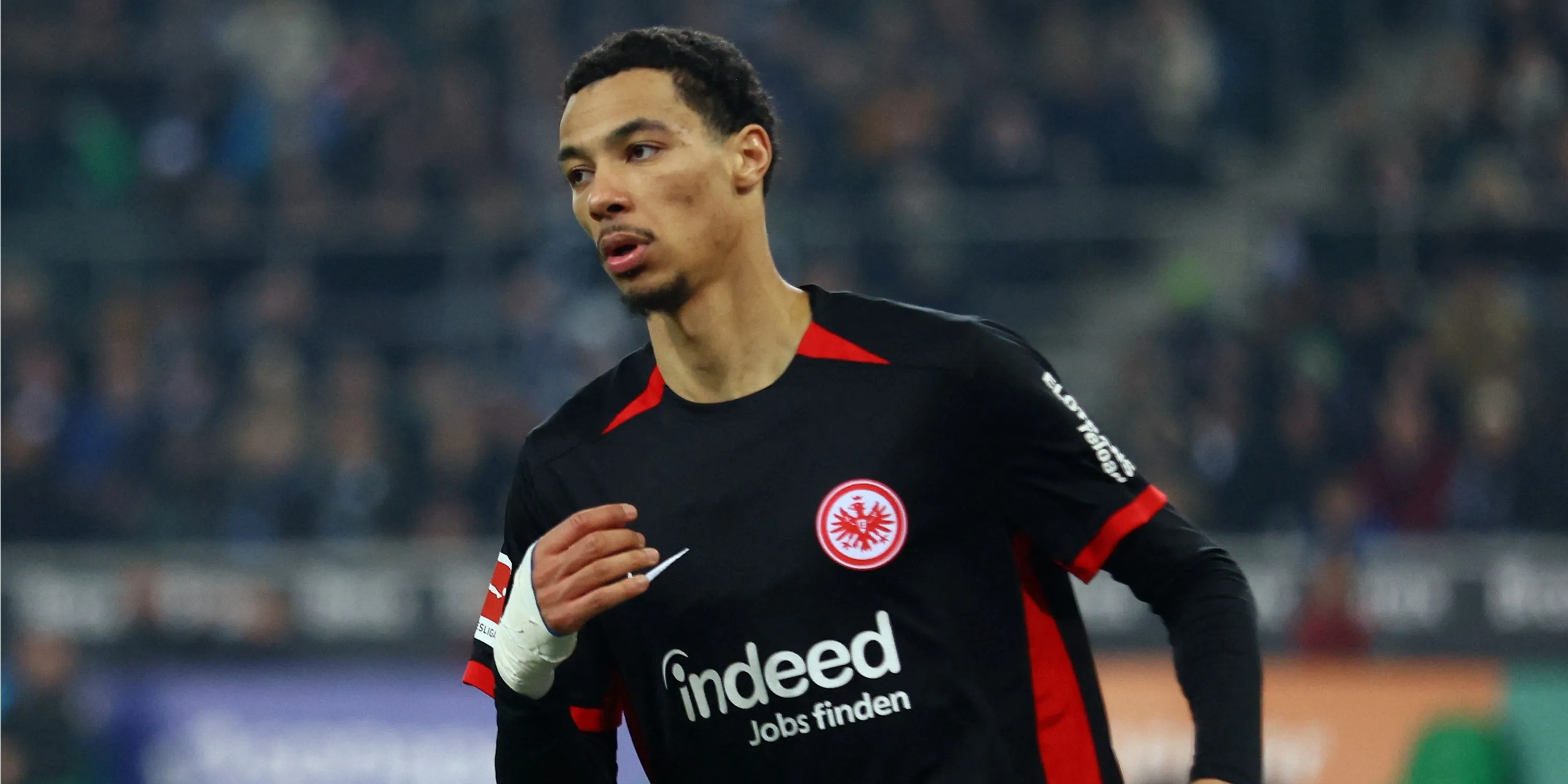 Hình ảnh Hugo Ekitiké thi đấu cho Eintracht Frankfurt, cầu thủ có chỉ số chuyên sâu vượt trội.