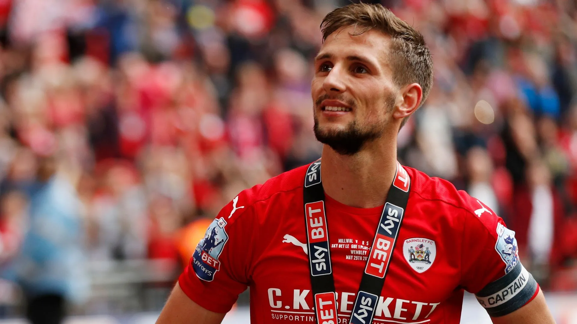 HLV Conor Hourihane của Barnsley đánh giá cao sự bổ sung Richard Keogh