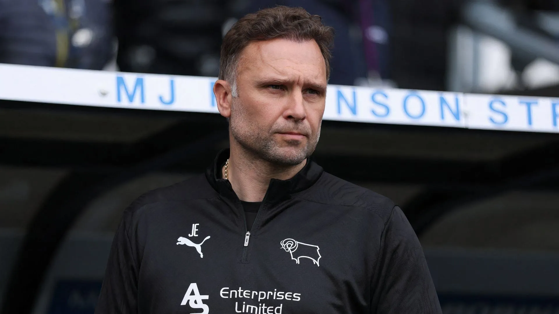 HLV John Eustace của Derby County trên sân tập