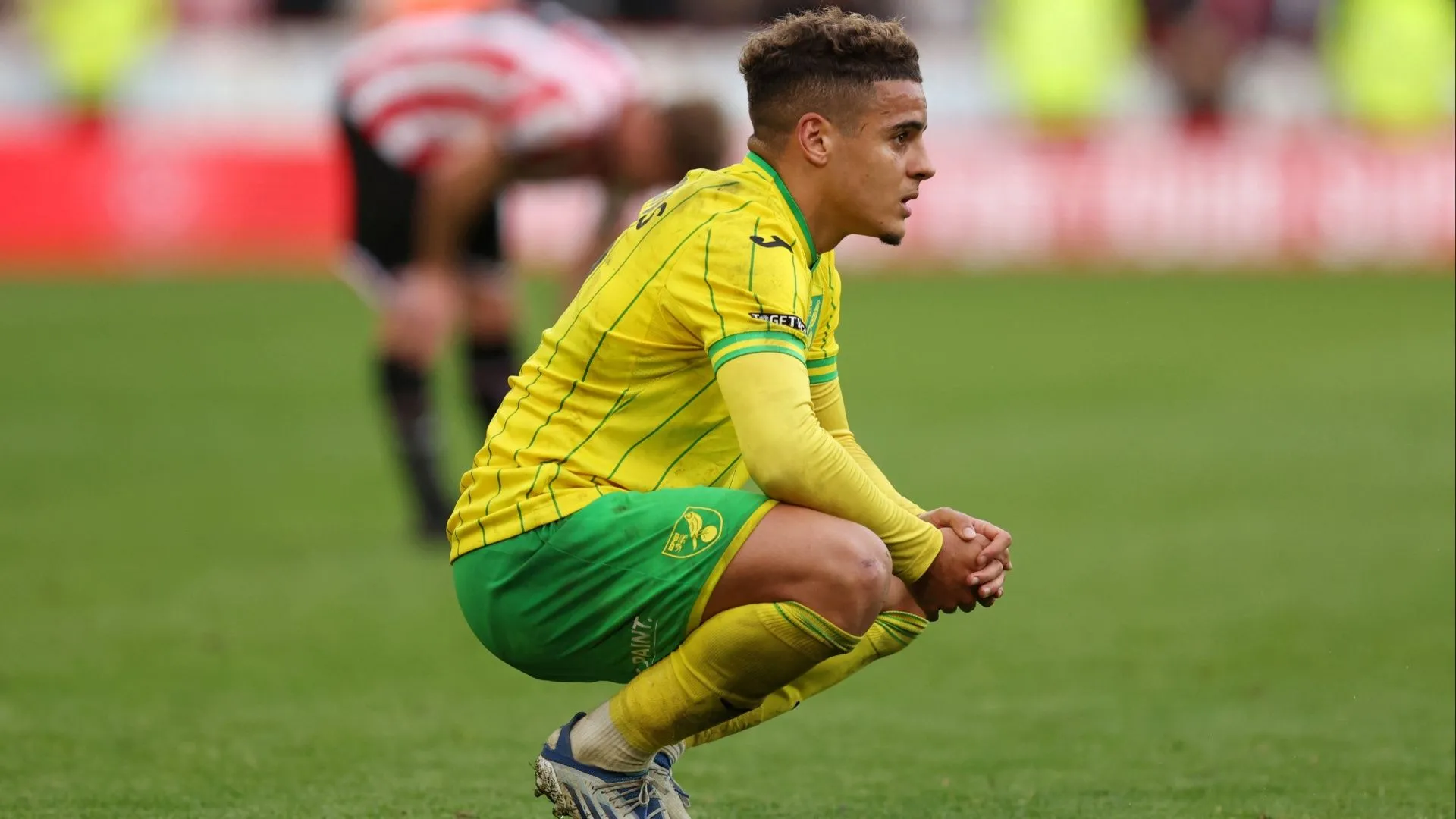 Max Aarons trong màu áo Norwich City thời kỳ đỉnh cao