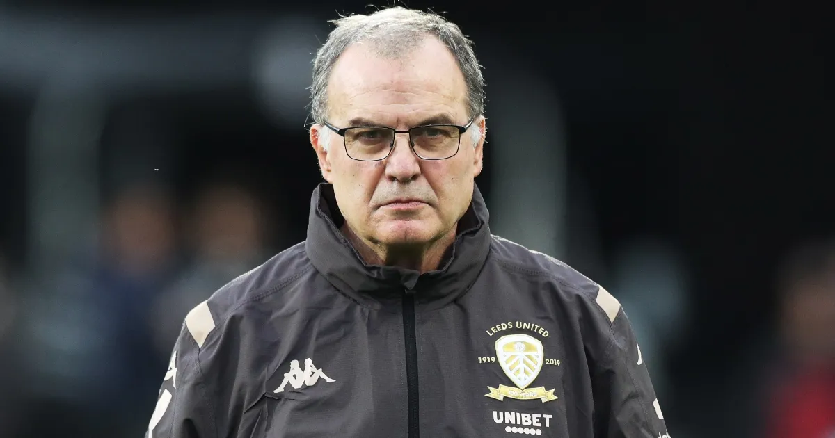 Pascal Struijk trong màu áo Leeds United dưới thời Marcelo Bielsa