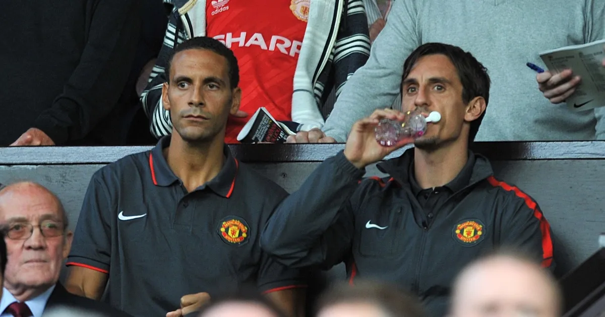 Rio Ferdinand và Gary Neville, cựu danh thủ Manchester United phản đối nhà Glazer