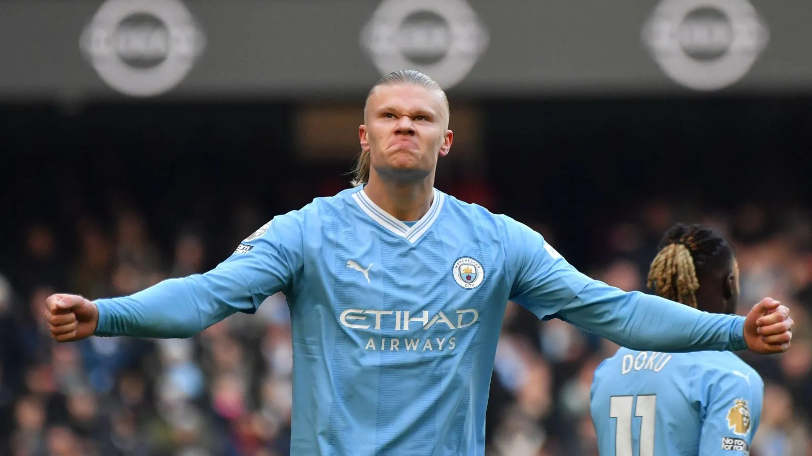 Tiền đạo Erling Haaland trong màu áo Manchester City thi đấu tại Premier League