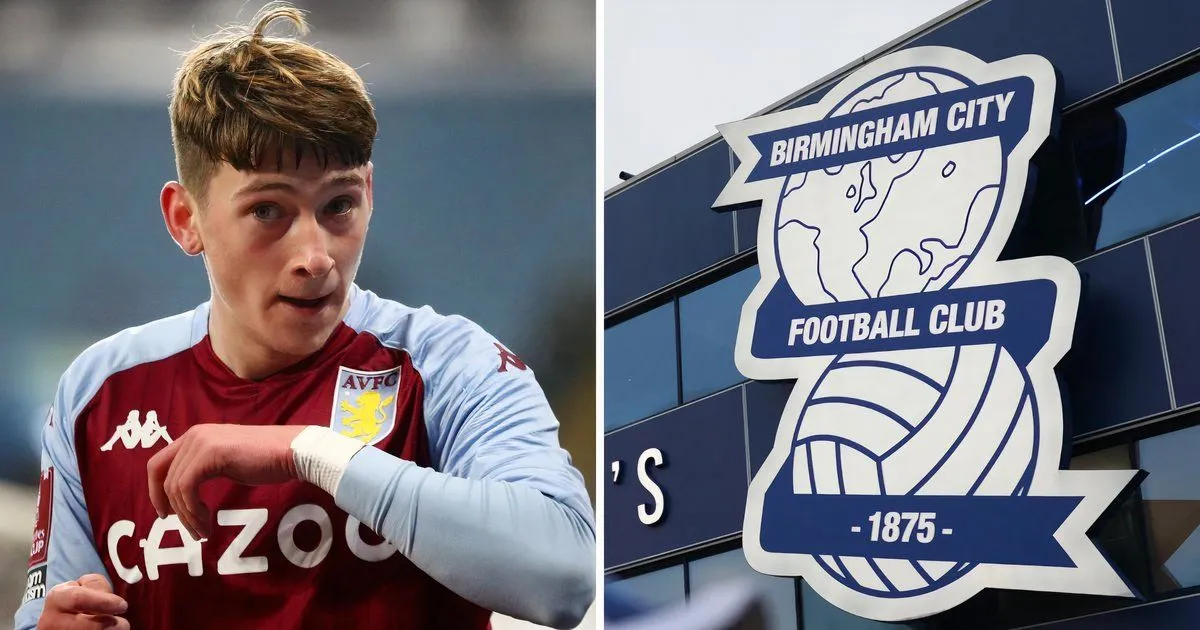 Tiền đạo Louie Barry của Aston Villa và logo Birmingham City