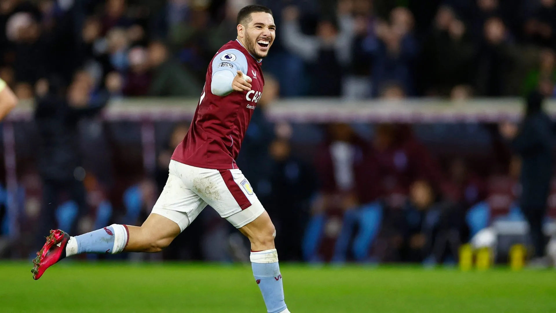 Tiền vệ Emi Buendia, mục tiêu tiềm năng cho vị trí số 10 của Leeds United