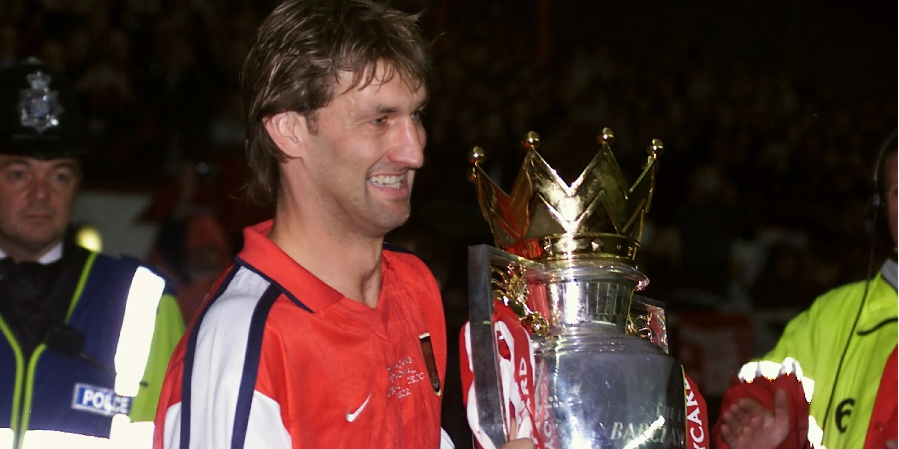 Tony Adams, biểu tượng huyền thoại của Arsenal