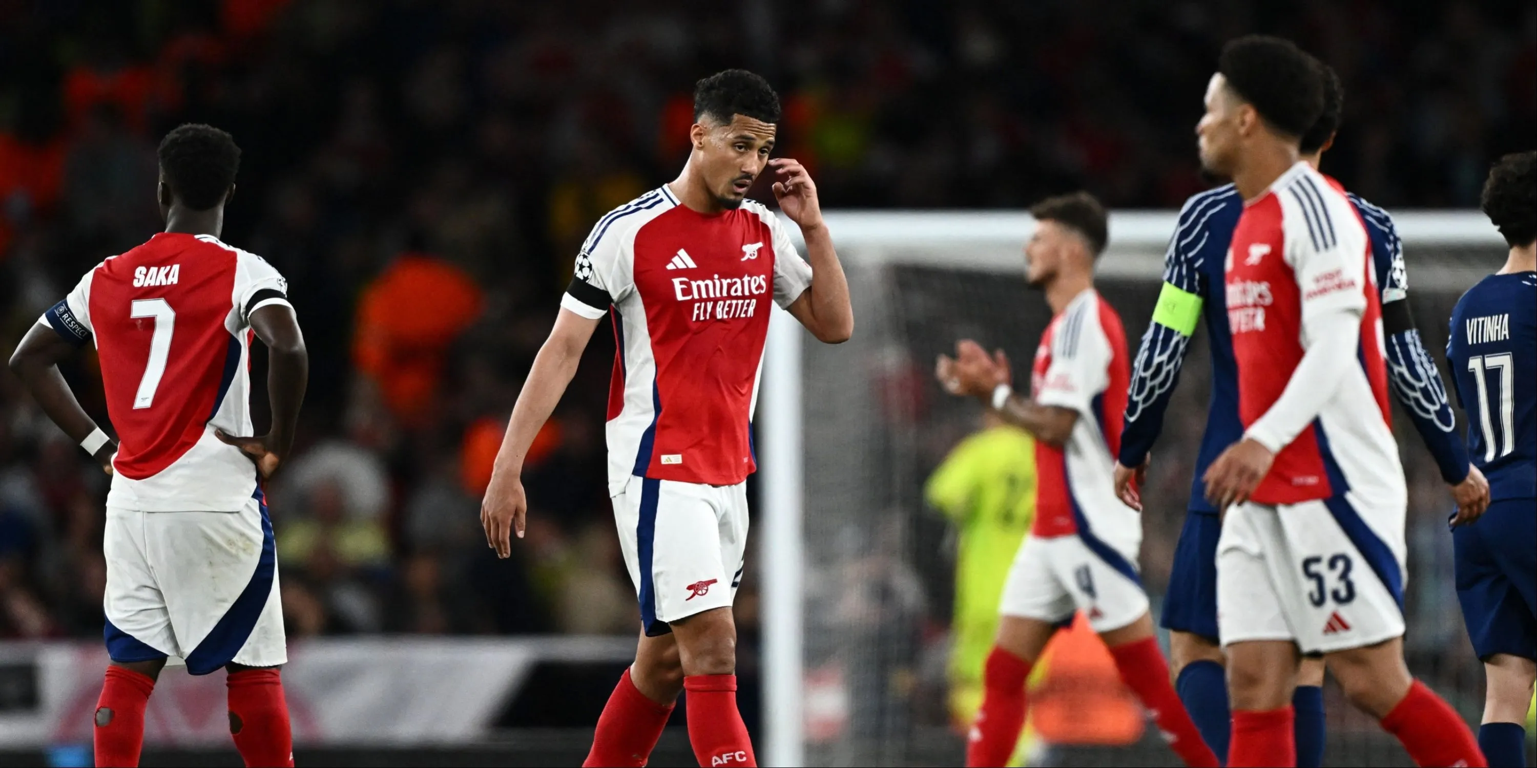 William Saliba thi đấu cho Arsenal trong bối cảnh được Real Madrid theo đuổi