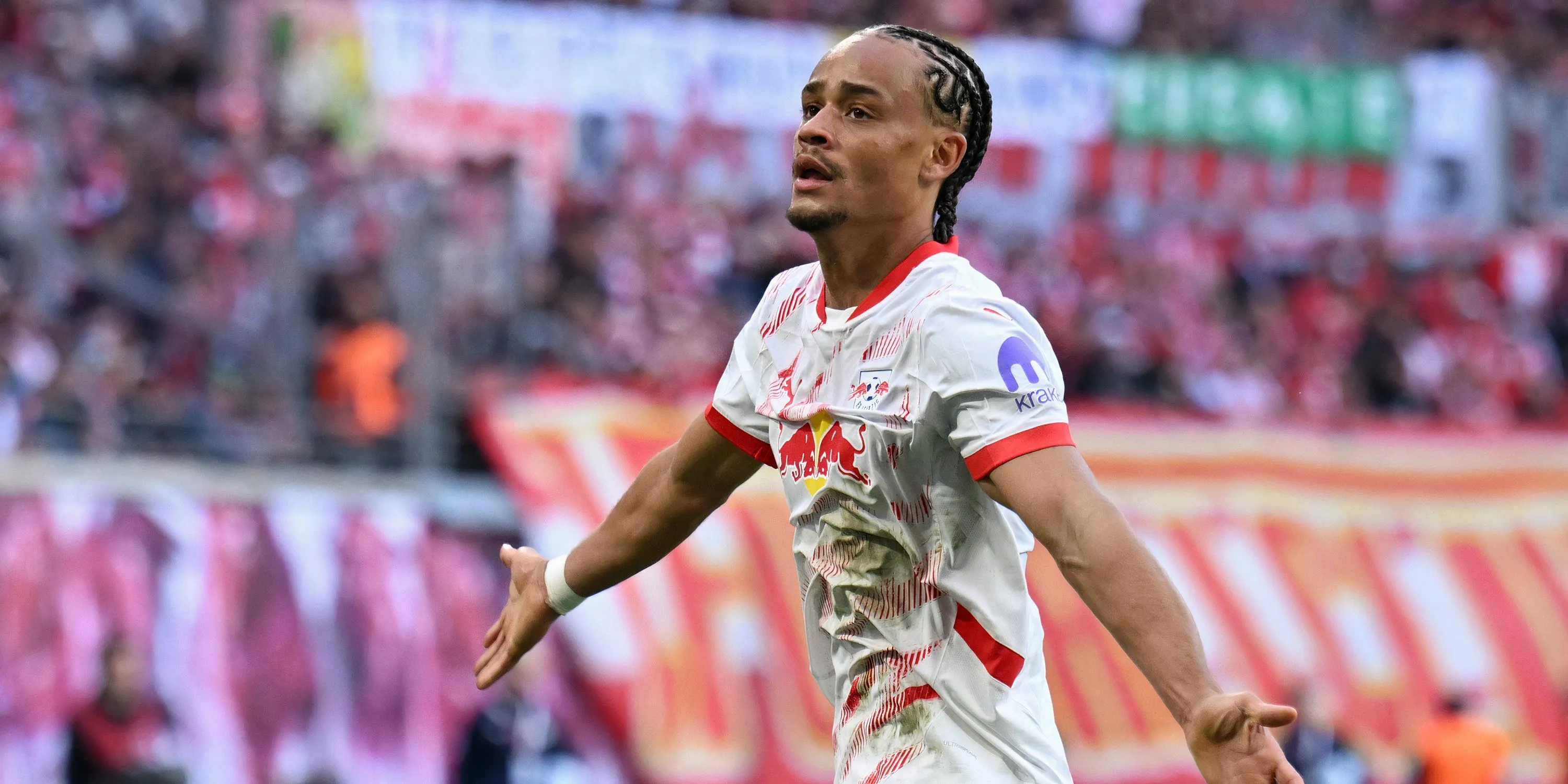 Xavi Simons ăn mừng bàn thắng trong màu áo RB Leipzig