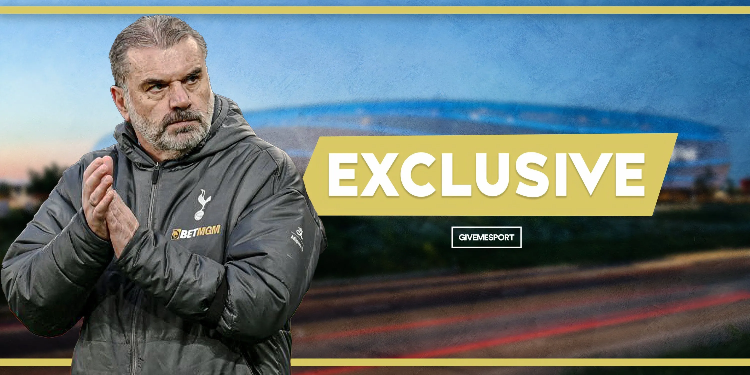 HLV Ange Postecoglou trên băng ghế chỉ đạo của Tottenham Hotspur