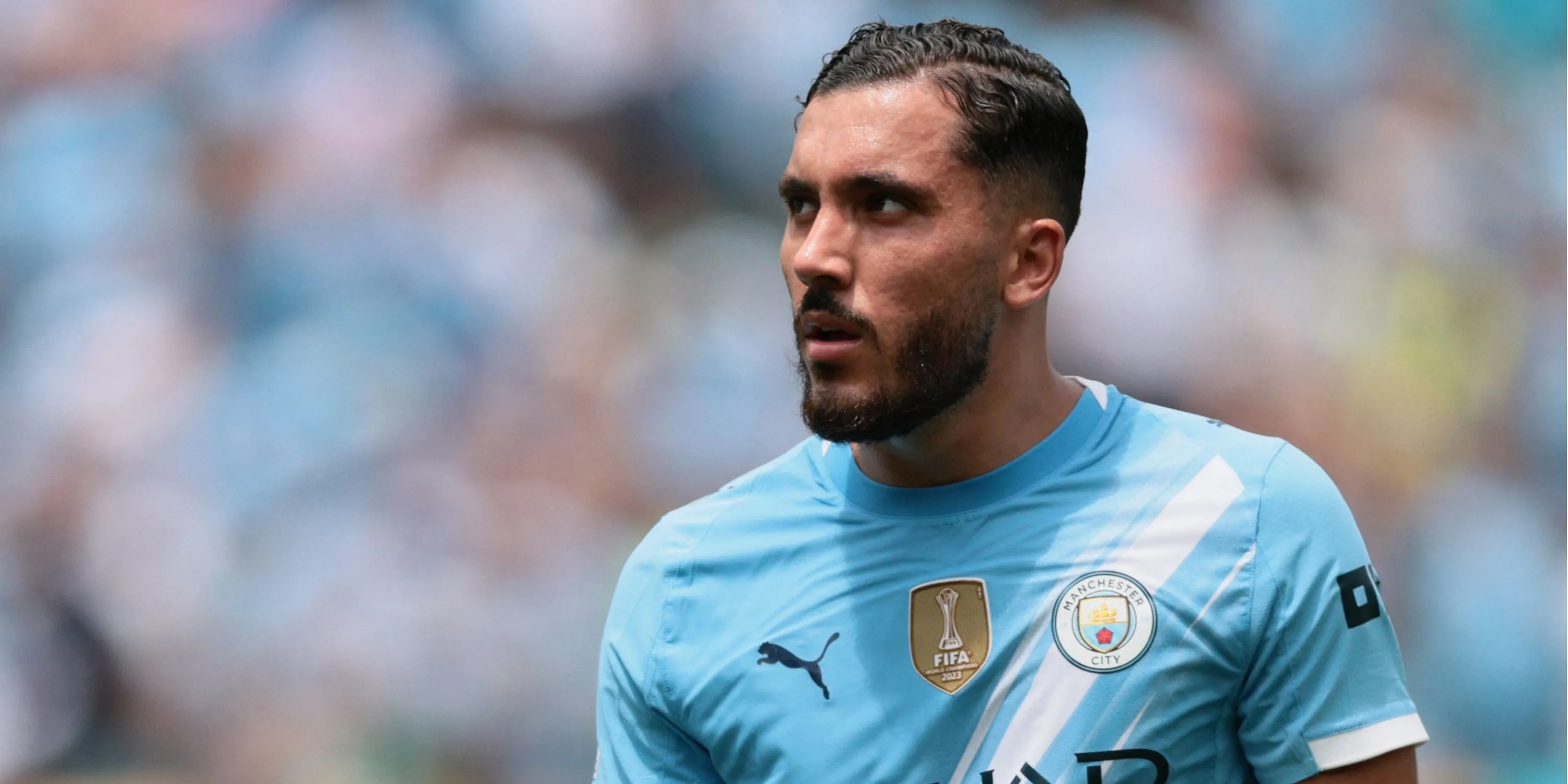 Cầu thủ Rayan Cherki - tân binh của Manchester City