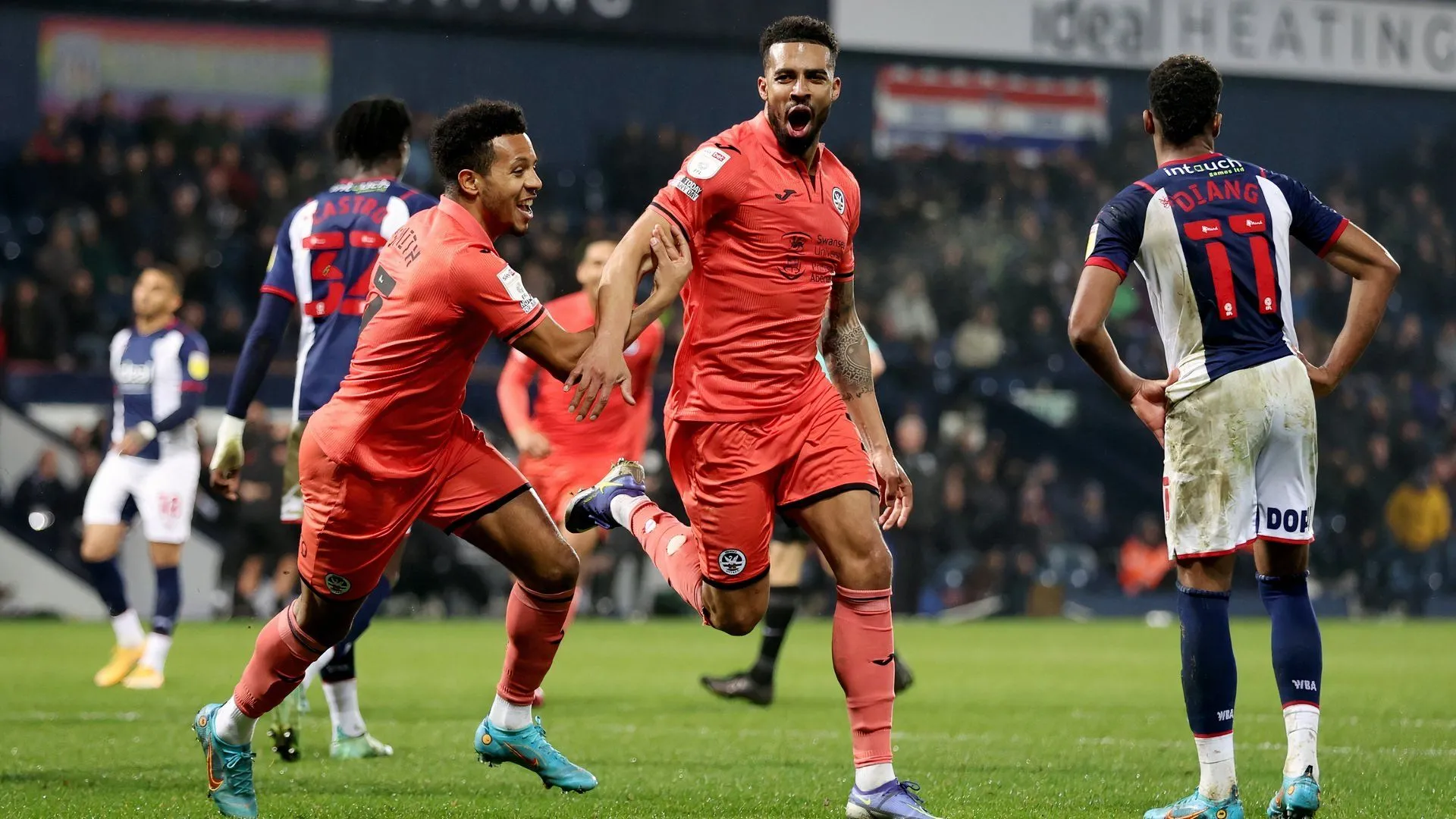 Cyrus Christie, hậu vệ phải kinh nghiệm, đang là mục tiêu chuyển nhượng của Stoke City