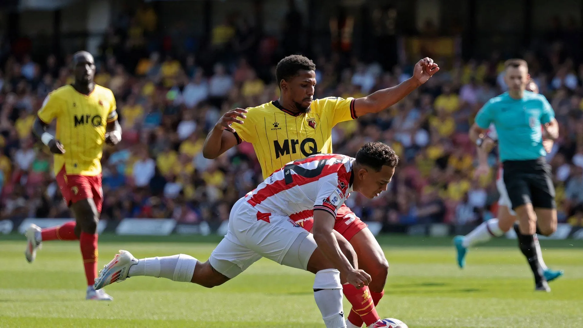 Đồng đội tại Stoke City không khỏi tiếc nuối khi Wouter Burger ra đi