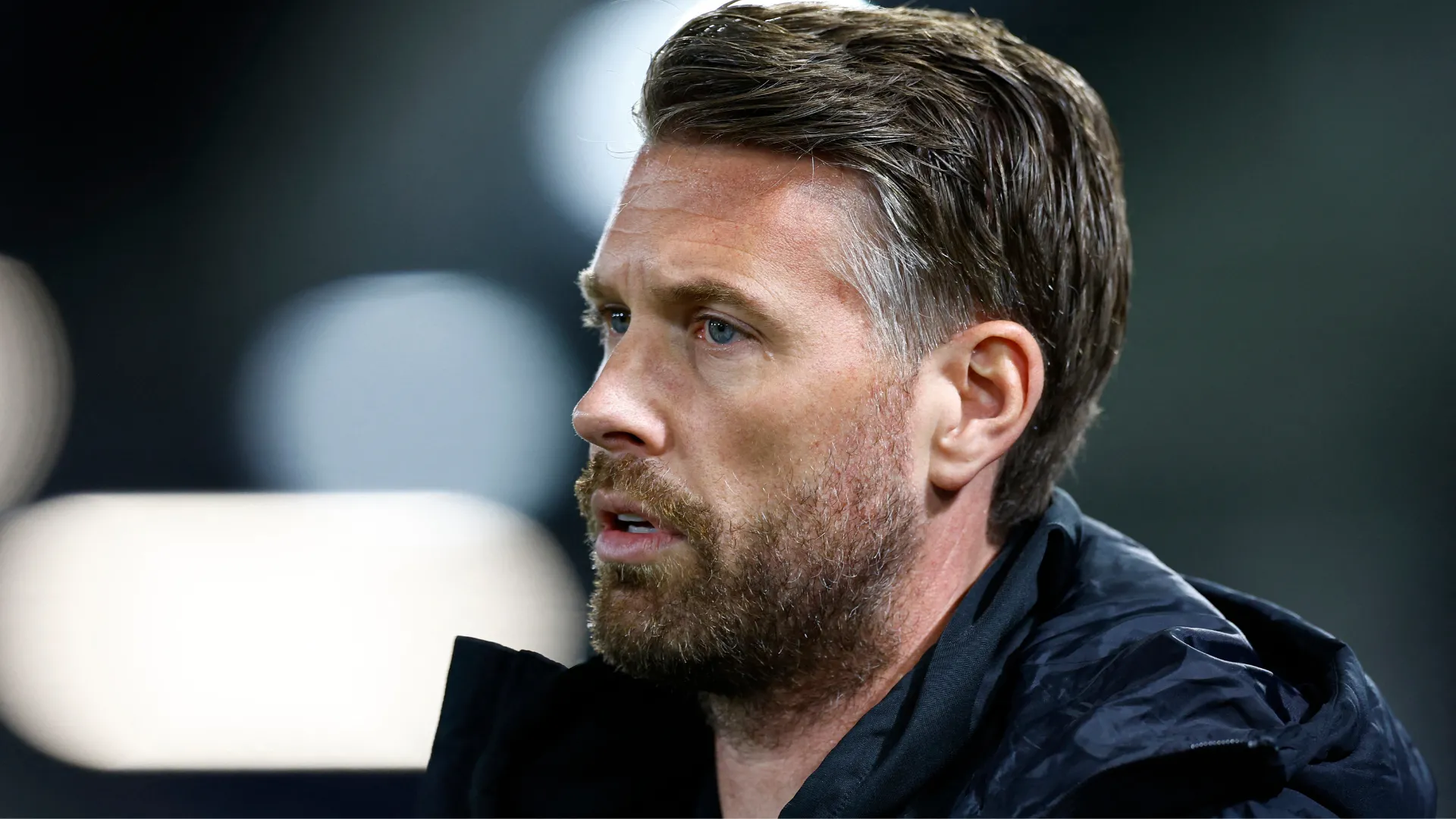 HLV Rob Edwards của Middlesbrough phát biểu về chiến thuật lãnh đạo mới