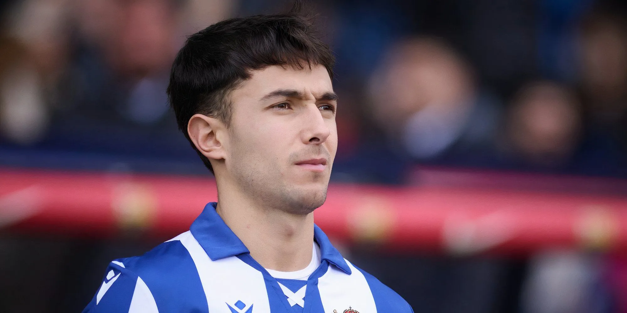 Martin Zubimendi trong màu áo Arsenal, chính thức ra mắt với số 36