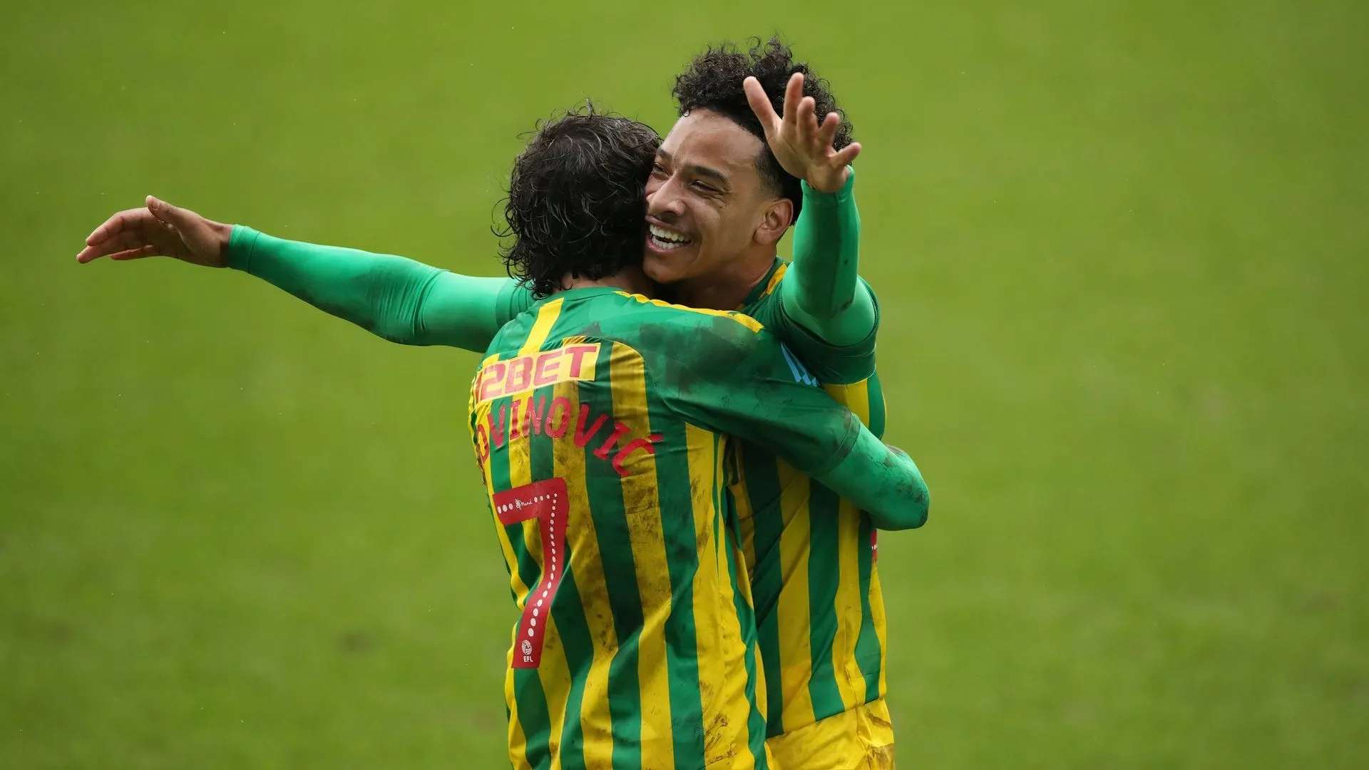 Matheus Pereira thi đấu bùng nổ trong màu áo West Brom giúp đội thăng hạng Premier League