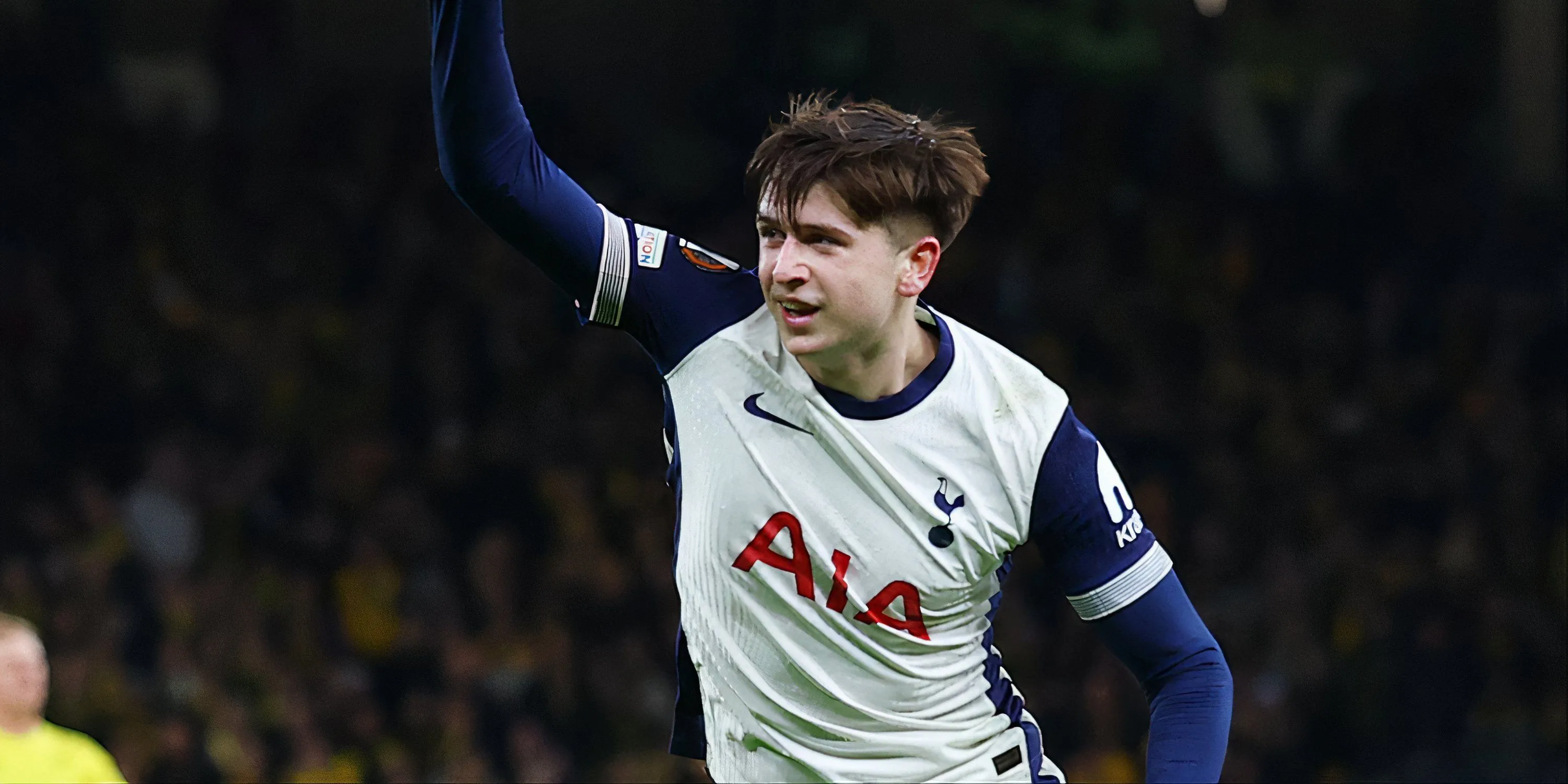 Mikey Moore – Mầm non Tottenham sắp cập bến Rangers?