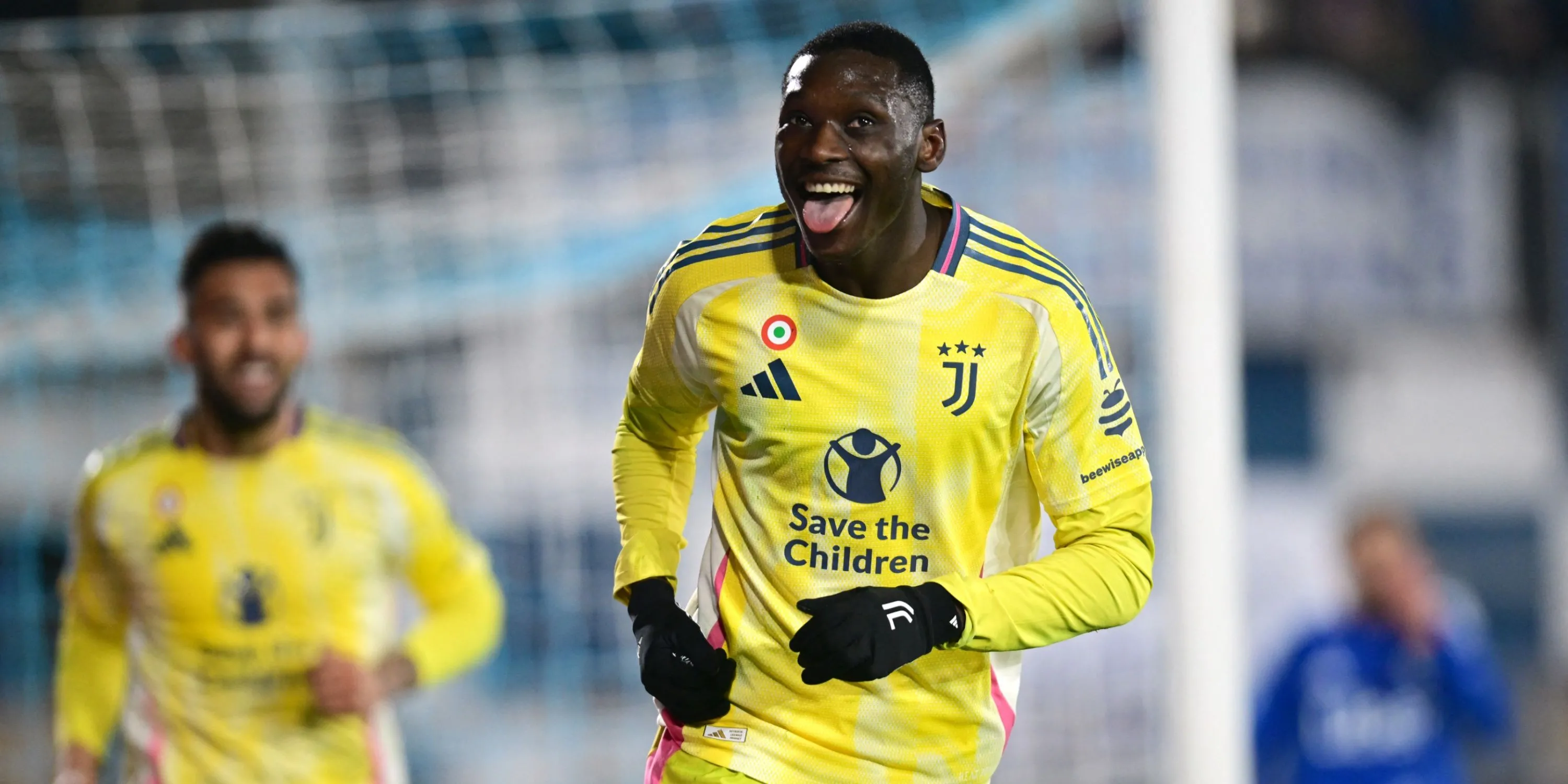 Tiền đạo Randal Kolo Muani trong màu áo Juventus, mục tiêu nóng của Man United