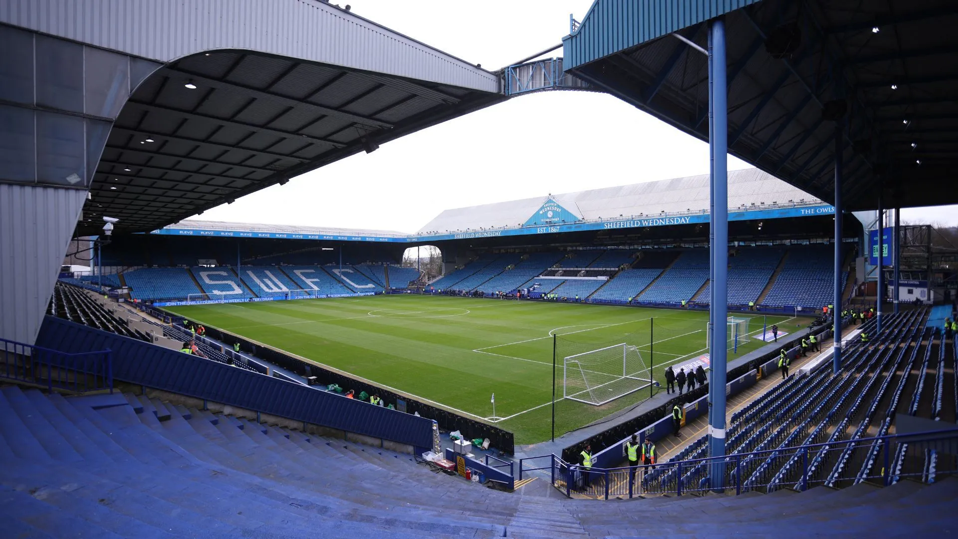 Toàn cảnh sân vận động Hillsborough, sân nhà của Sheffield Wednesday