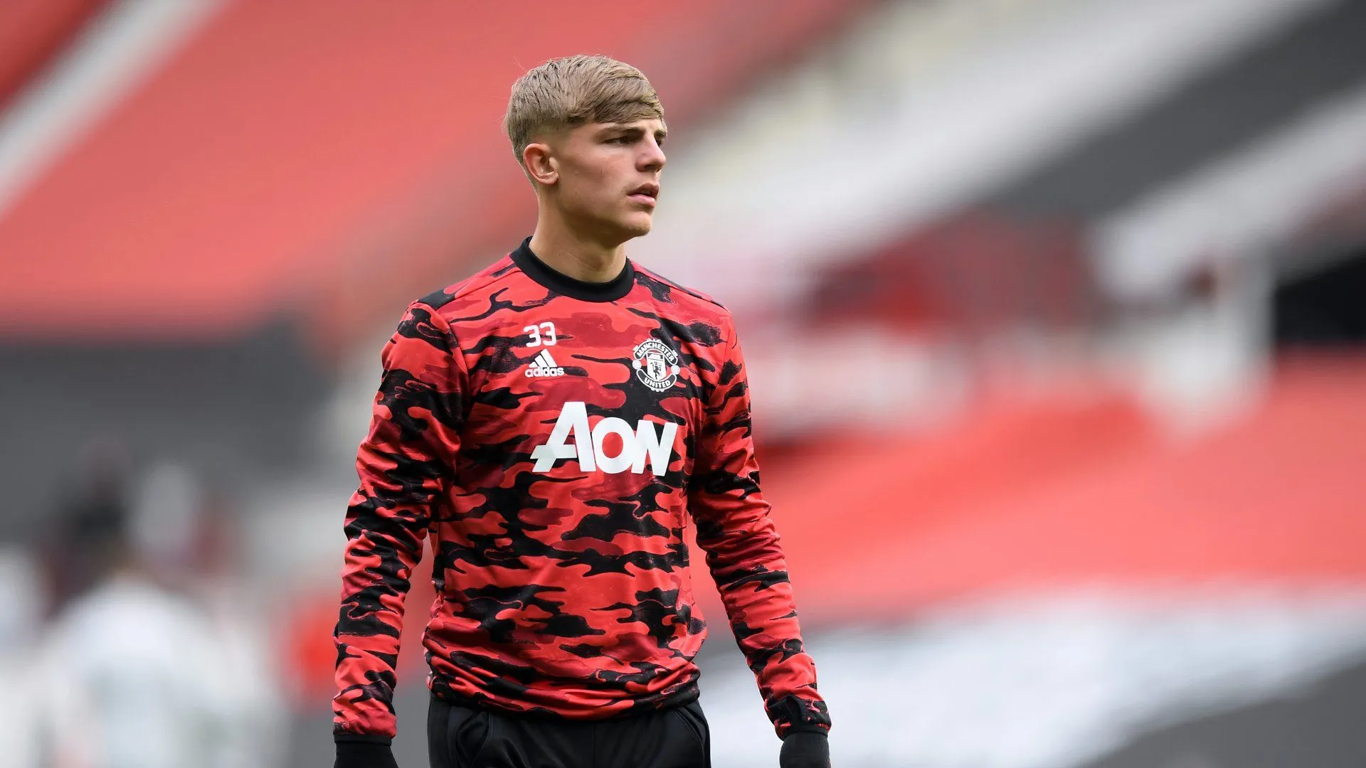 Brandon Williams trên sân tập, cựu sao Man Utd tìm lại phong độ tại Hull City