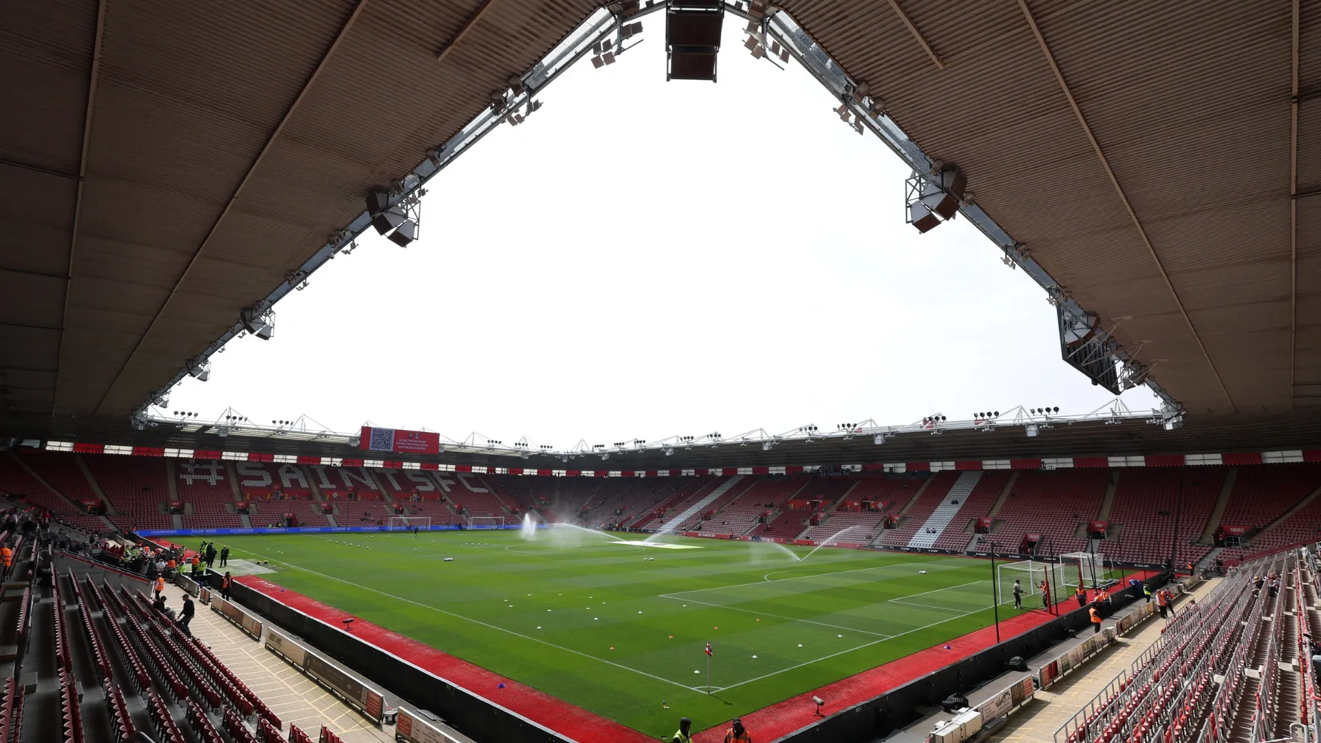 Dự đoán AI về giá trị bán và tương lai đầy ẩn số của CLB Southampton