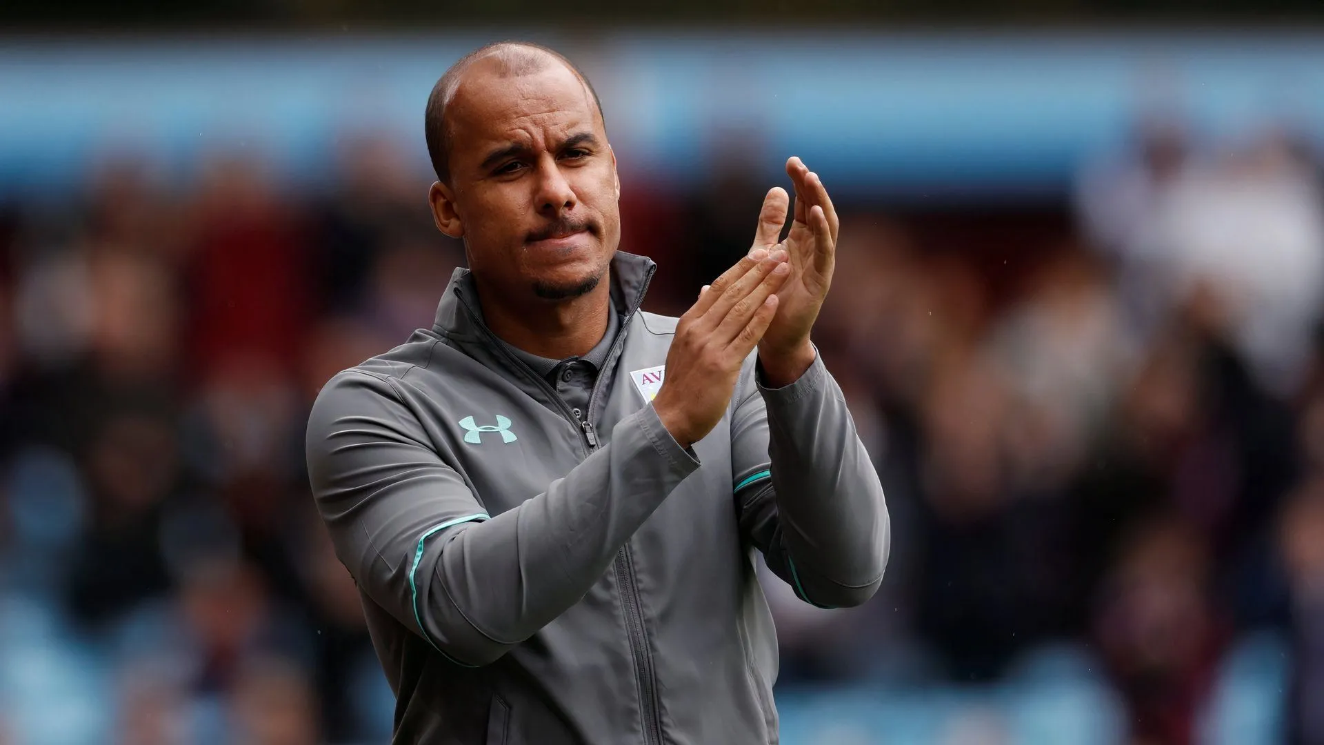 Gabriel Agbonlahor trong màu áo Aston Villa thi đấu tại Premier League.