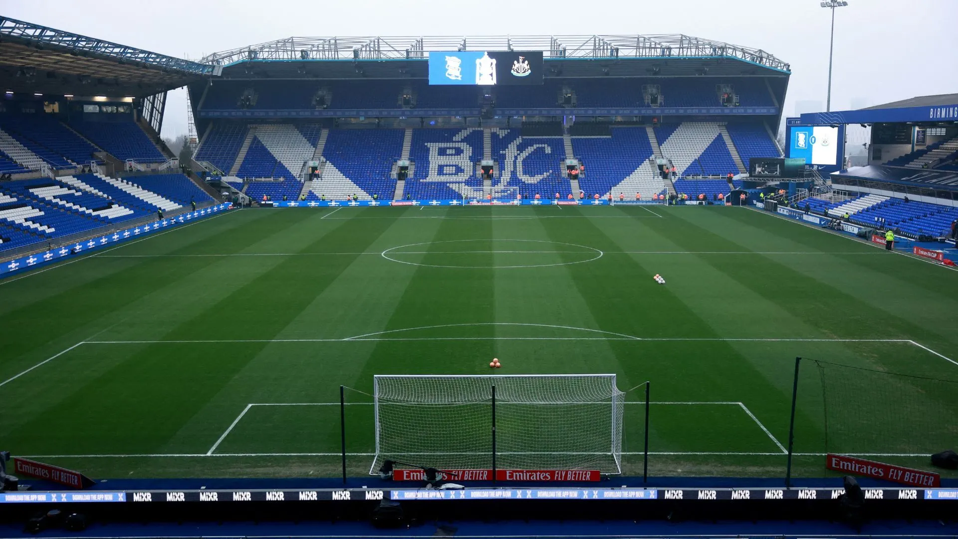 Sân St Andrew của Birmingham City, pháo đài mới của tham vọng thăng hạng