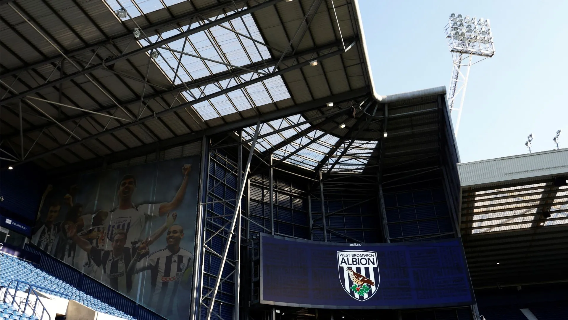 Sân vận động The Hawthorns của West Brom, biểu tượng Midlands