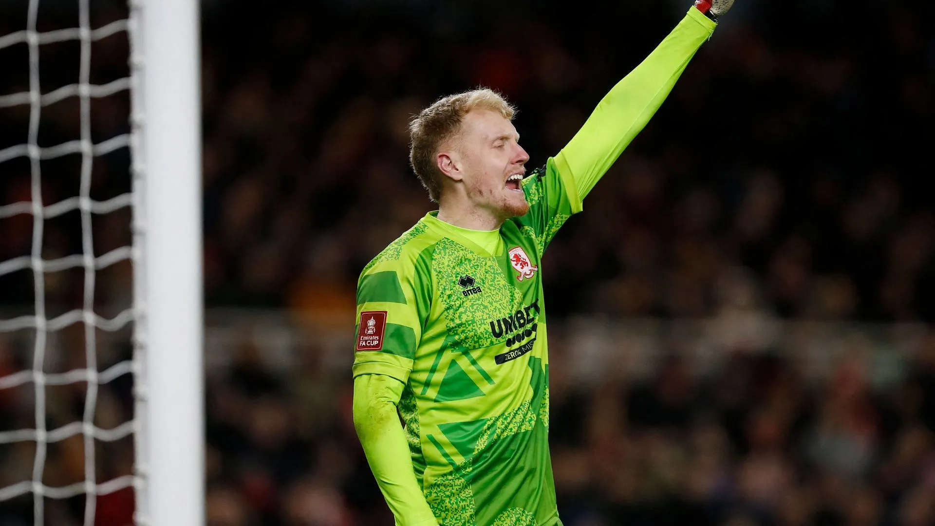 Thủ môn Thomas Glover của Middlesbrough