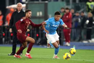 David Neres được chọn đá False 9 cho Napoli trước Inter