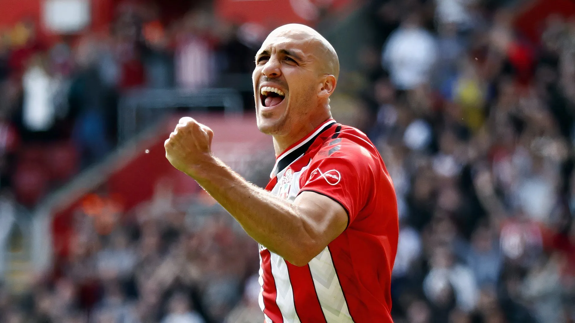 Oriol Romeu, tiền vệ phòng ngự trưởng thành từ La Masia, có kinh nghiệm dày dạn ở Anh và Tây Ban Nha