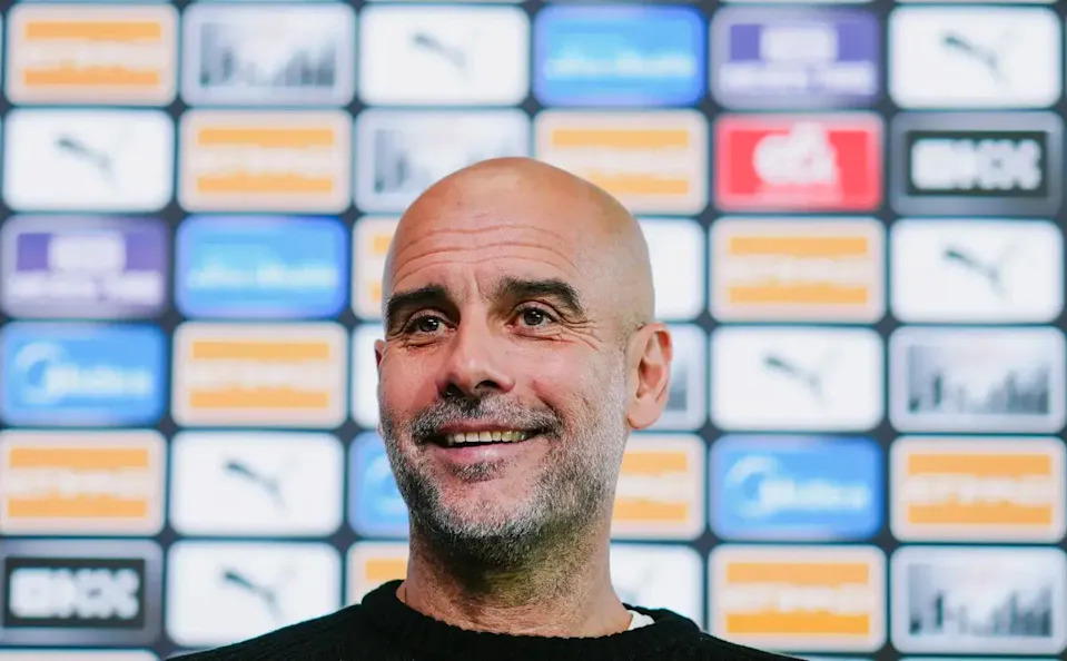 Pep Guardiola Phản Đối Chỉ Trích Từ Các Cố Vấn và Nguyên Cầu Thủ