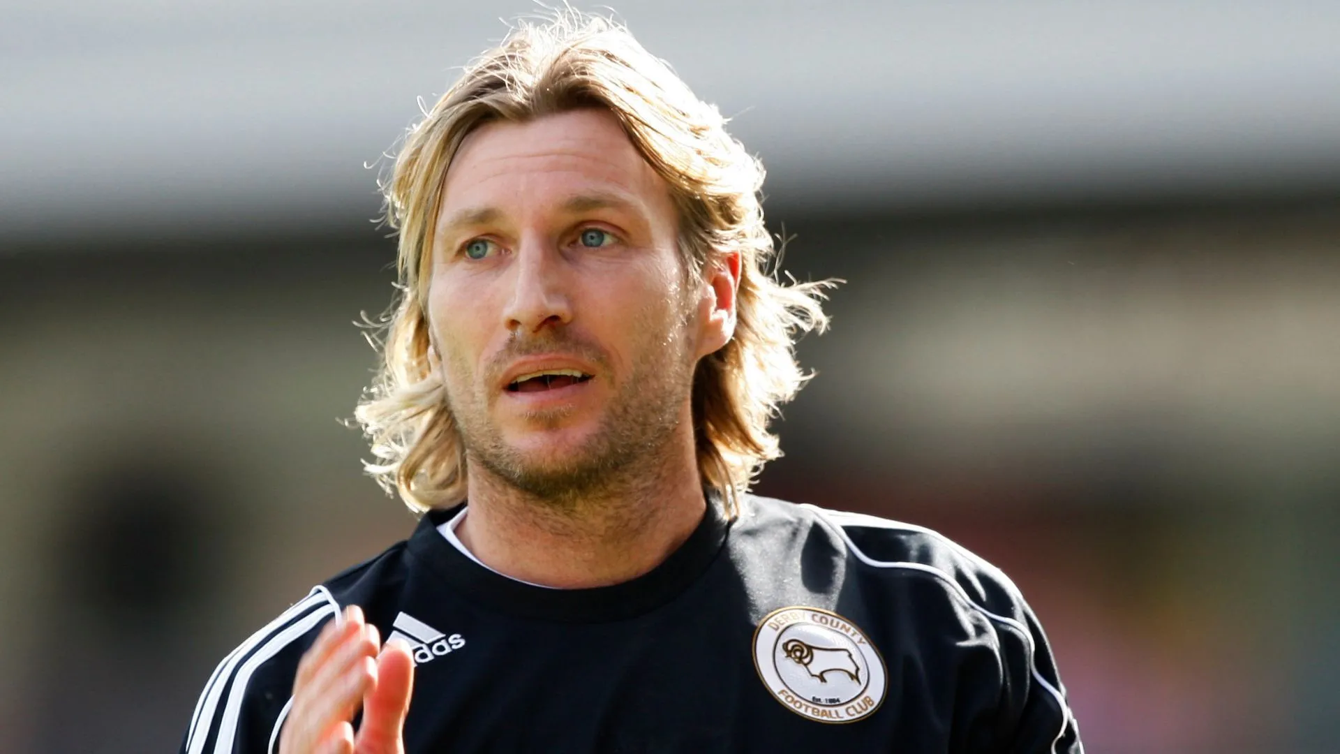 Robbie Savage - cựu cầu thủ Derby County nhắc lại mùa giải thảm họa 11 điểm, biểu tượng ký ức buồn ở Premier League