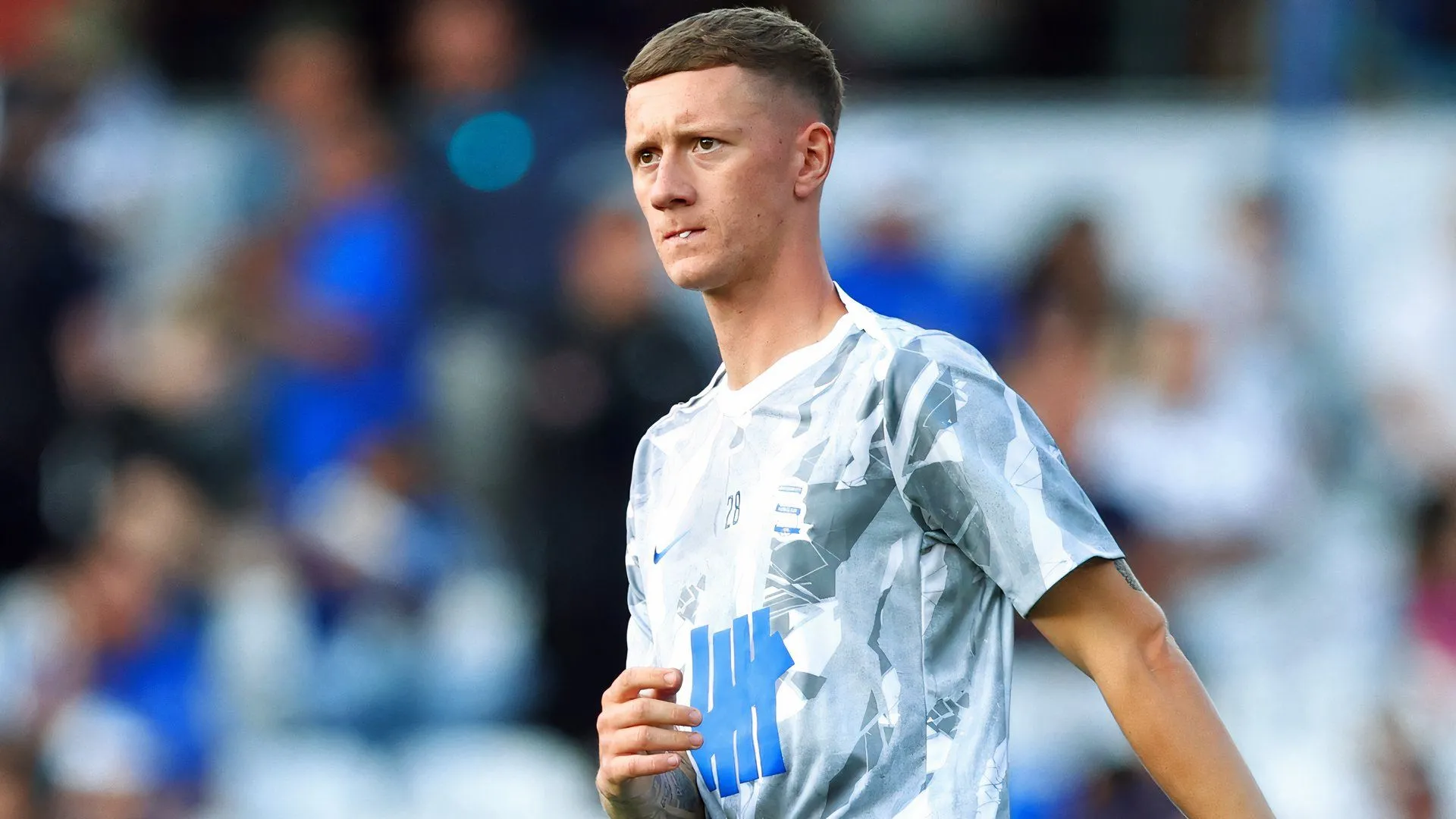 Jay Stansfield tỏa sáng trong màu áo Birmingham City với những pha lập công ấn tượng